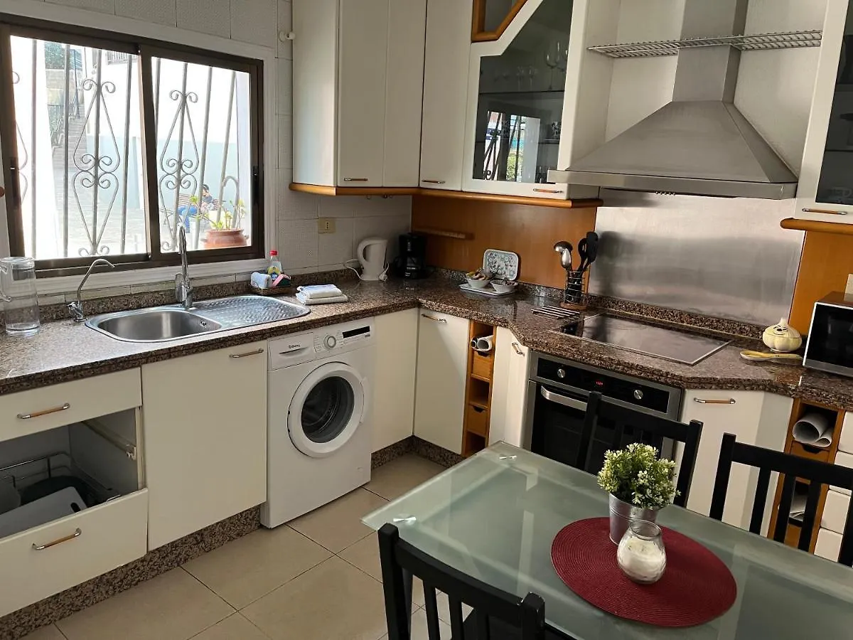 Cornelia'S Home 1B Primera Linea De Playa Los Cristianos  Ισπανία